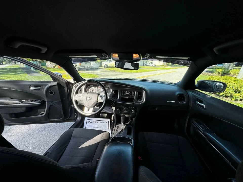 2014 Dodge Charger 7th Gen - Image 17 of 17