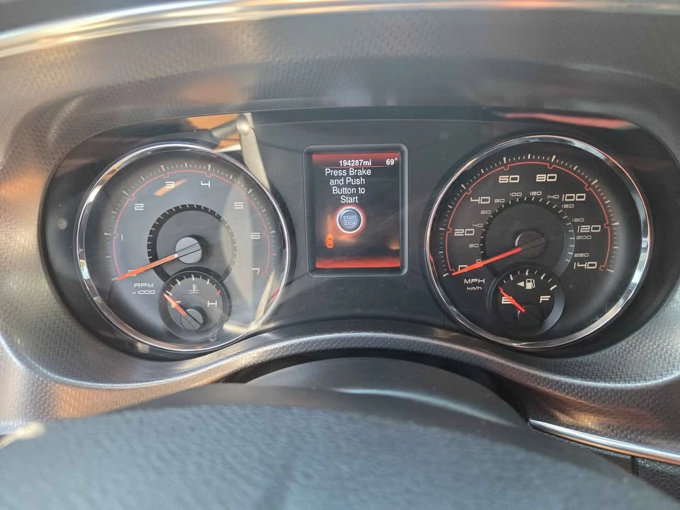 2014 Dodge Charger 7th Gen - Image 3 of 3
