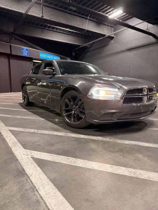 2014 Dodge Charger 6th Gen - Image 2 of 7