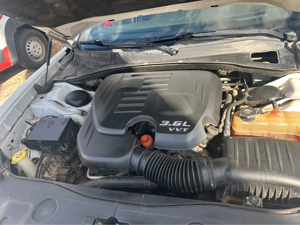 2014 Dodge Charger 7th Gen - Image 5 of 14