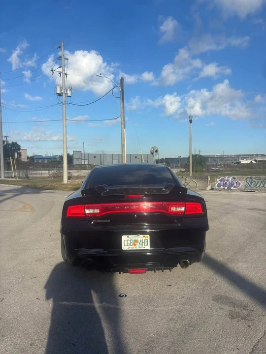 2014 Dodge Charger 7th Gen - Image 3 of 7