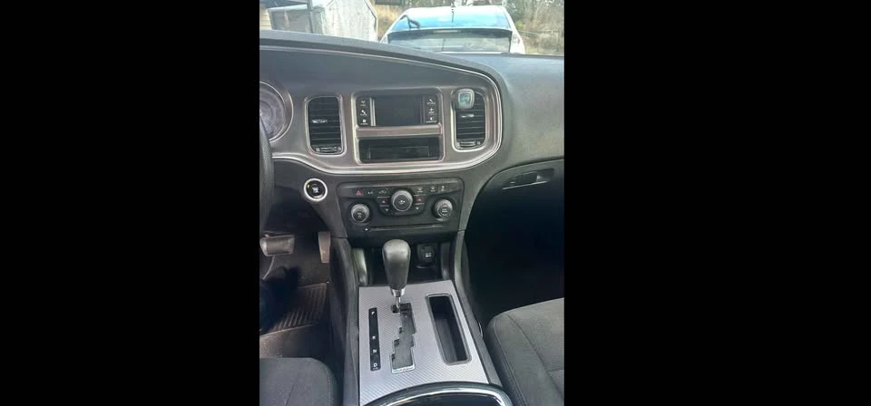 2014 Dodge Charger 7th Gen - Image 2 of 12