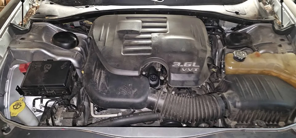 2014 Dodge Charger 7th Gen - Image 9 of 12