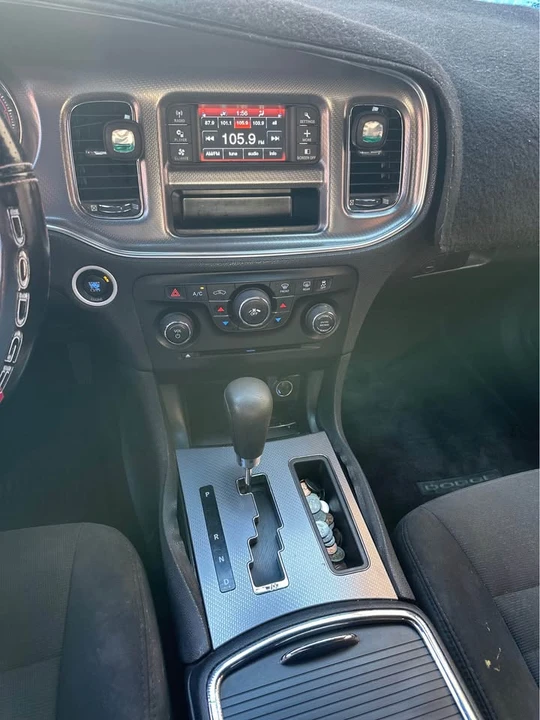 2014 Dodge Charger 6th Gen - Image 7 of 12