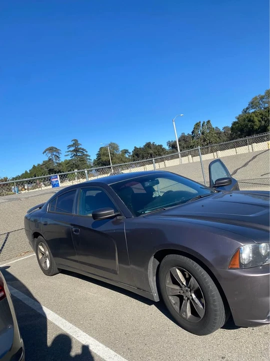 2014 Dodge Charger 7th Gen - Image 5 of 14