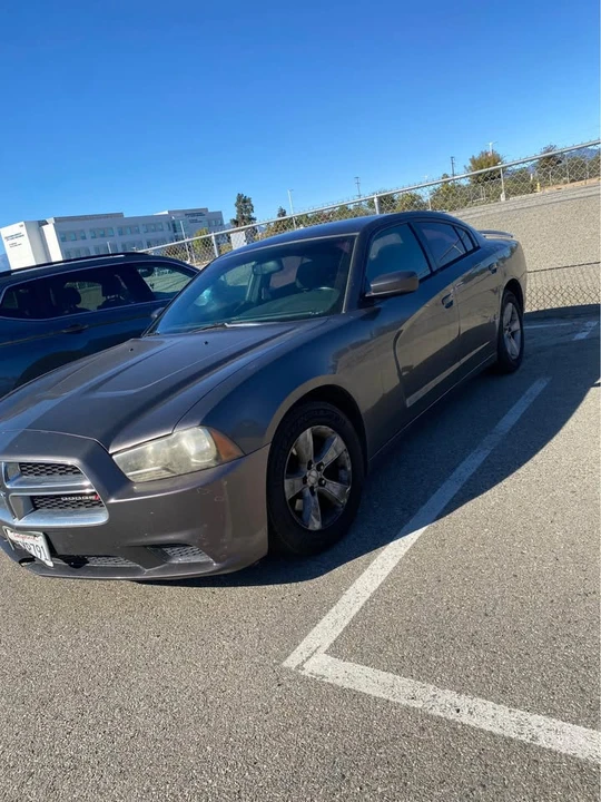 2014 Dodge Charger 7th Gen - Image 6 of 14