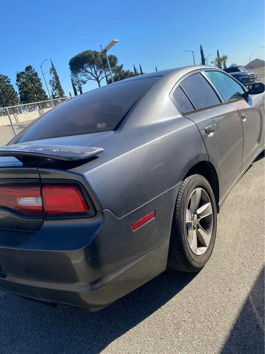 2014 Dodge Charger 7th Gen - Image 11 of 14