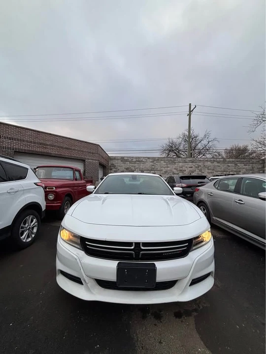 2014 Dodge Charger 6th Gen - Image 2 of 7