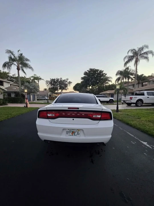 2014 Dodge Charger 7th Gen - Image 7 of 11