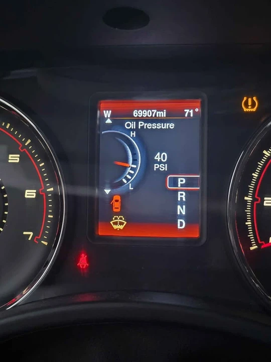 2014 Dodge Charger 7th Gen - Image 10 of 11