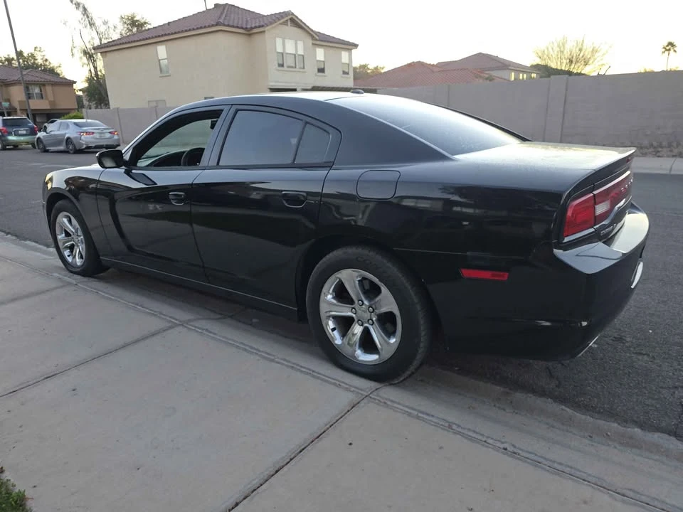 2014 Dodge Charger 7th Gen - Image 3 of 10