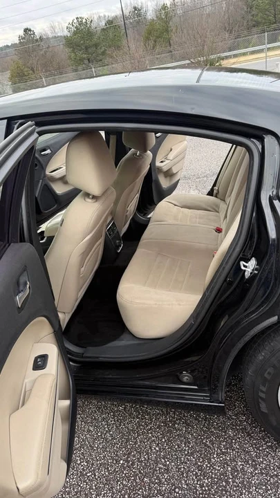 2014 Dodge Charger 6th Gen - Image 16 of 20