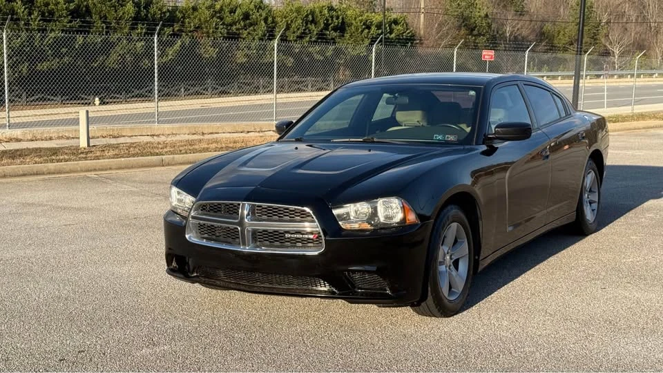 2014 Dodge Charger 6th Gen - Image 3 of 20