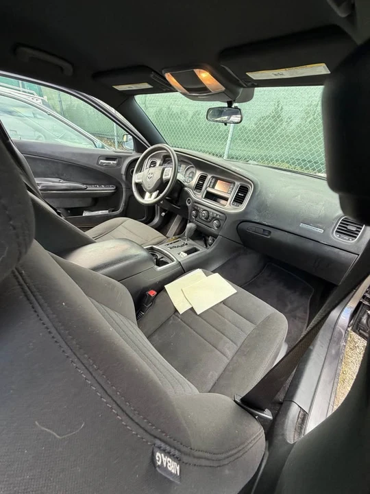2014 Dodge Charger 6th Gen - Image 8 of 10
