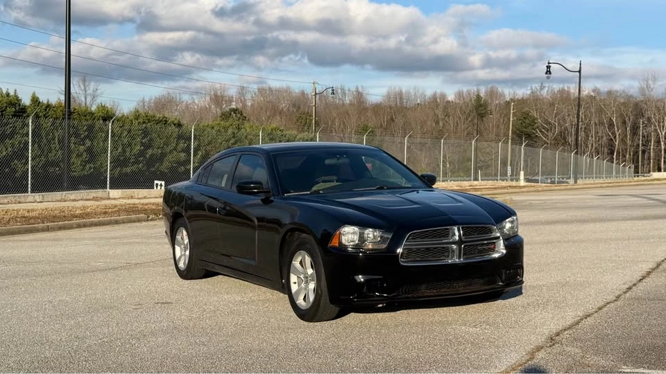 2014 Dodge Charger 6th Gen - Image 2 of 20