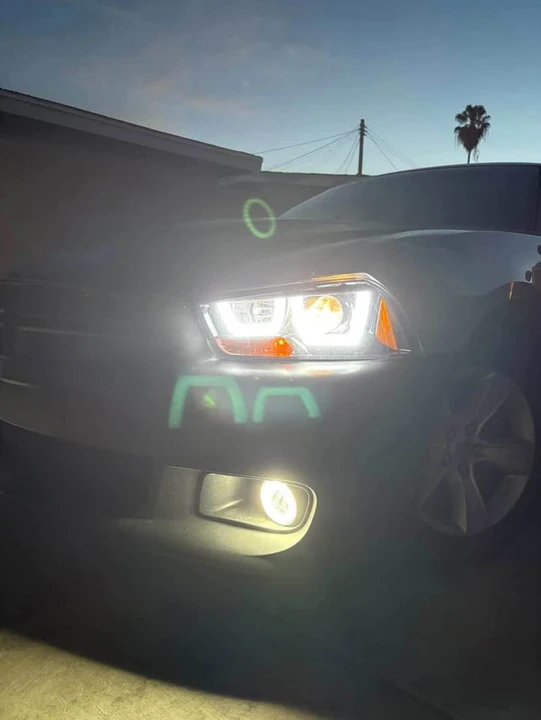 2014 Dodge Charger 7th Gen - Image 2 of 10