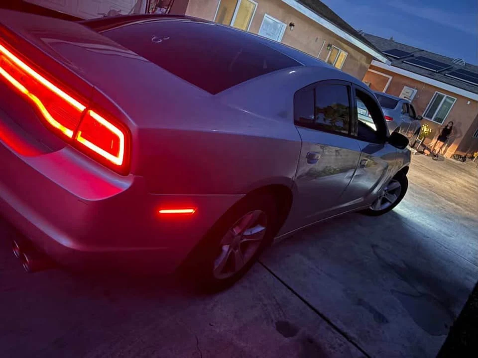 2014 Dodge Charger 7th Gen - Image 3 of 10