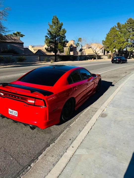 2014 Dodge Charger SRT & 392 7th Gen - Image 4 of 9