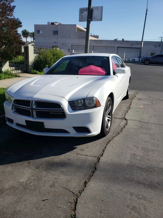 2014 Dodge Charger 7th Gen - Image 5 of 8