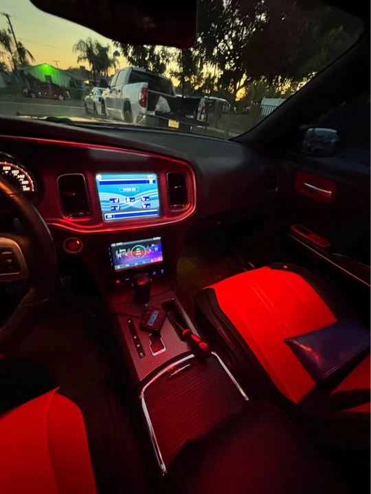 2014 Dodge Charger SRT & 392 7th Gen - Image 5 of 16