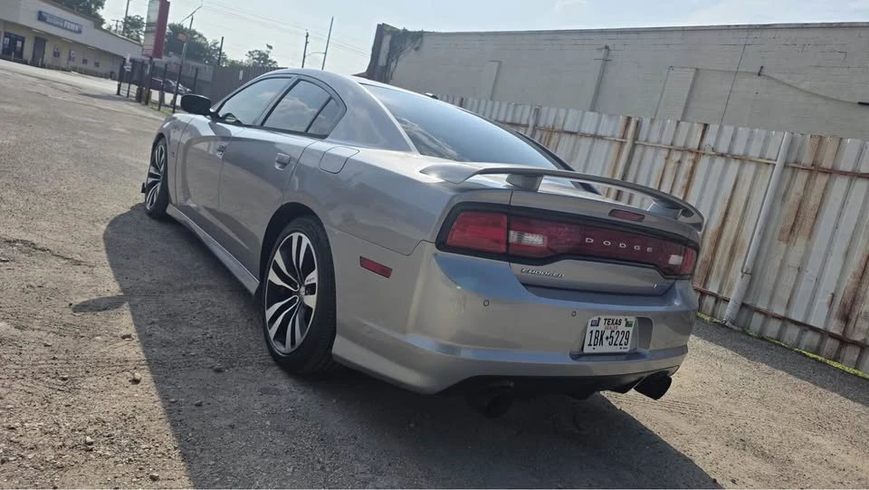 2014 Dodge Charger SRT & 392 7th Gen - Image 7 of 20