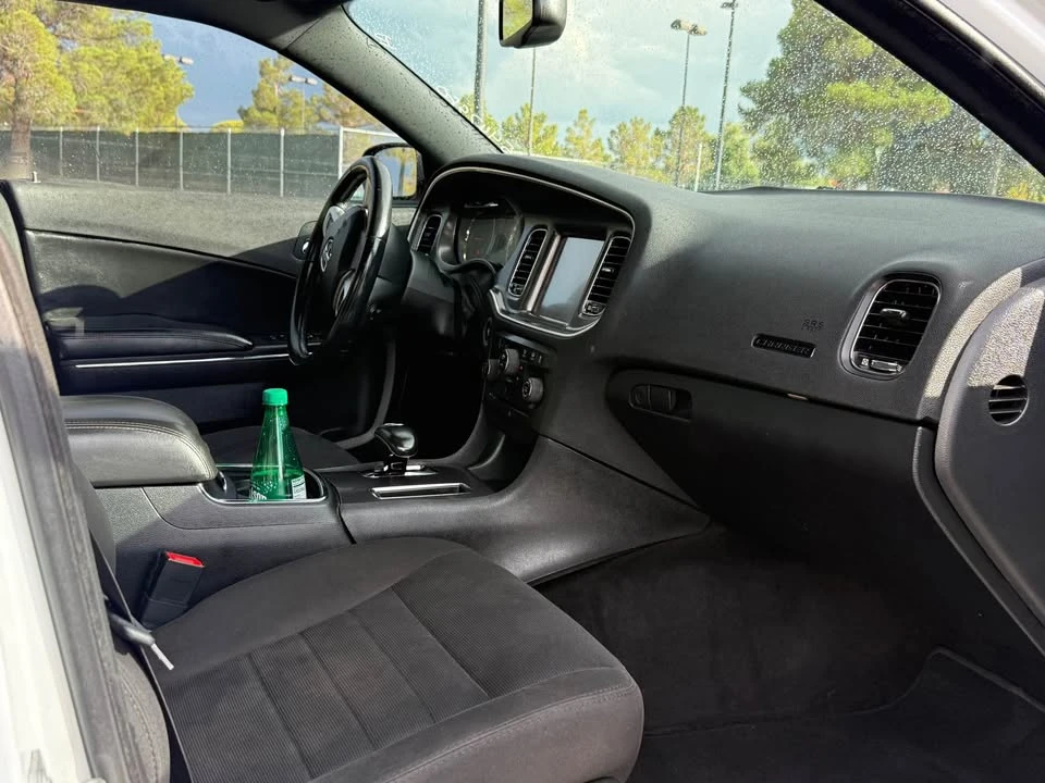 2014 Dodge Charger 7th Gen - Image 10 of 20