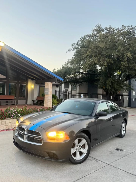 2014 Dodge Charger 6th Gen - Image 8 of 8