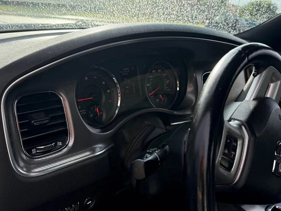 2014 Dodge Charger 7th Gen - Image 14 of 20