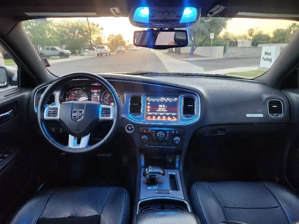 2014 Dodge Charger 6th Gen - Image 10 of 15