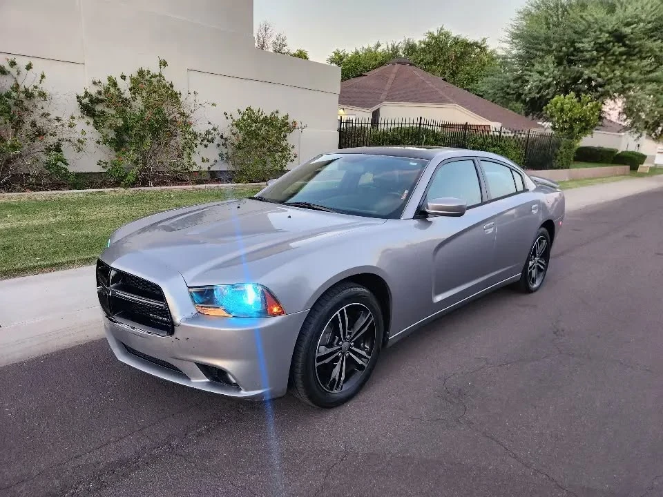 2014 Dodge Charger 6th Gen - Image 2 of 15