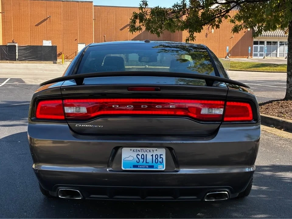 2014 Dodge Charger 6th Gen - Image 5 of 11