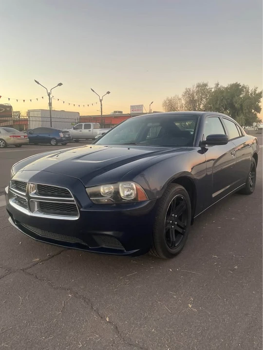 2014 Dodge Charger 7th Gen - Image 2 of 9