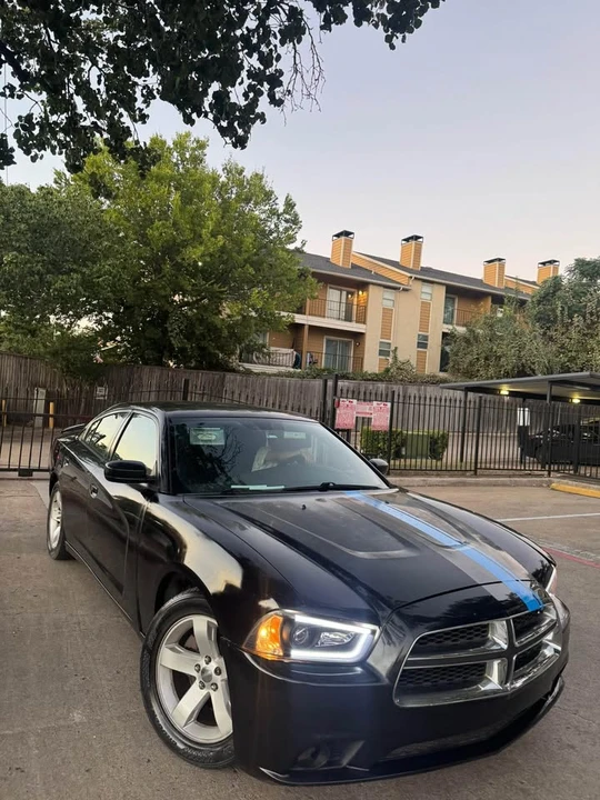 2014 Dodge Charger 6th Gen - Image 9 of 10