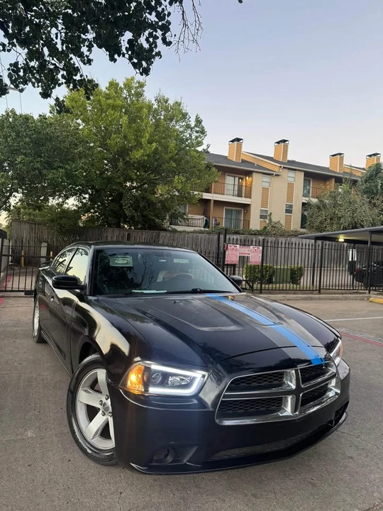2014 Dodge Charger 6th Gen - Image 6 of 10