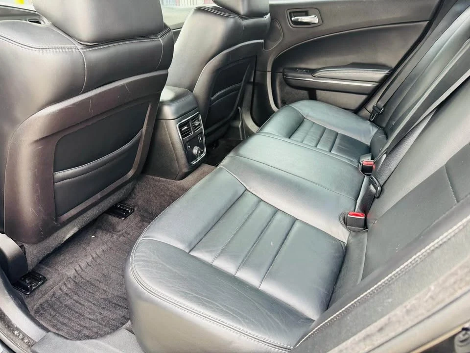 2014 Dodge Charger 6th Gen - Image 10 of 17