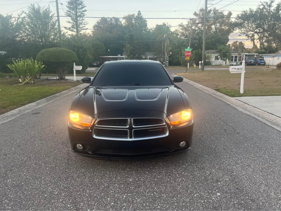 2014 Dodge Charger 6th Gen - Image 2 of 10