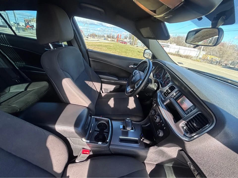 2014 Dodge Charger 7th Gen - Image 12 of 15