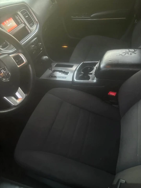 2014 Dodge Charger 6th Gen - Image 7 of 8