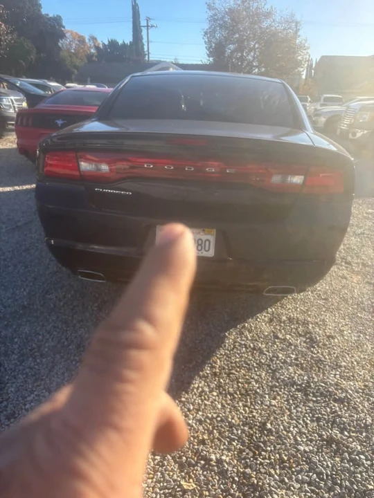 2014 Dodge Charger 6th Gen - Image 4 of 8