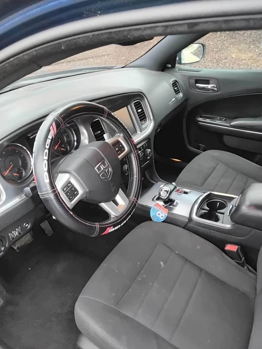 2014 Dodge Charger 6th Gen - Image 9 of 10