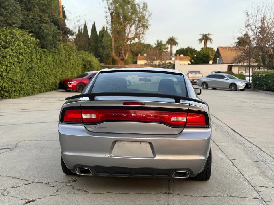 2014 Dodge Charger 7th Gen - Image 6 of 13