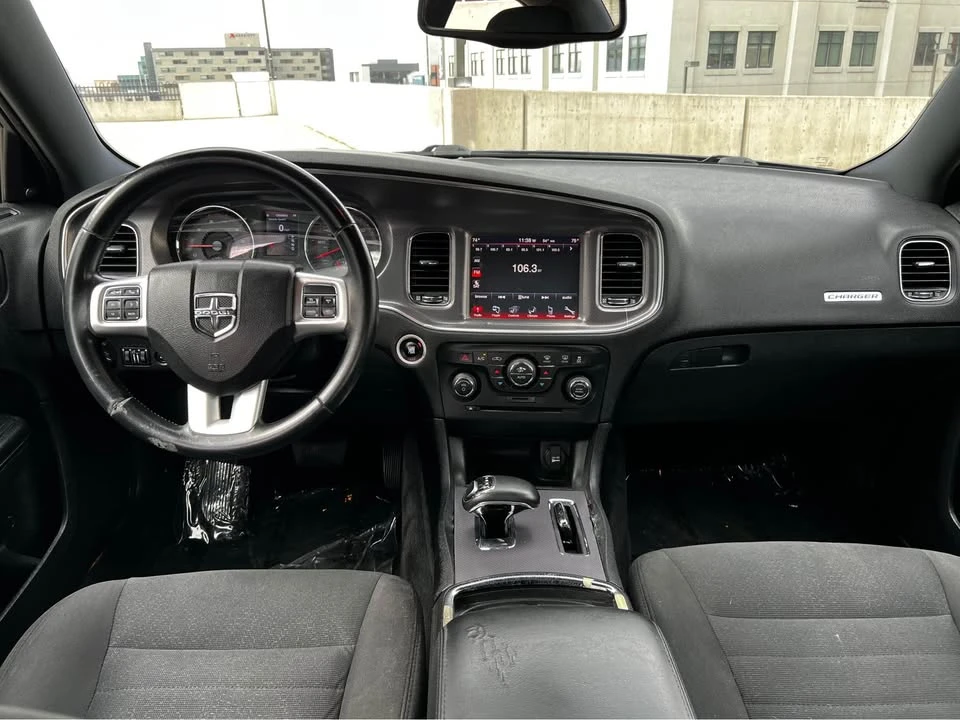 2014 Dodge Charger 7th Gen - Image 9 of 10