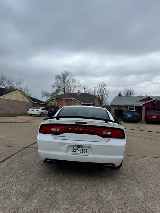 2014 Dodge Charger 7th Gen - Image 5 of 17