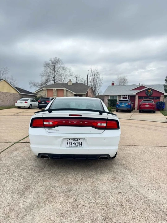 2014 Dodge Charger 7th Gen - Image 12 of 17