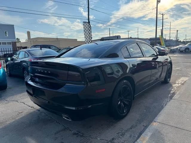 2014 Dodge Charger 7th Gen - Image 3 of 7