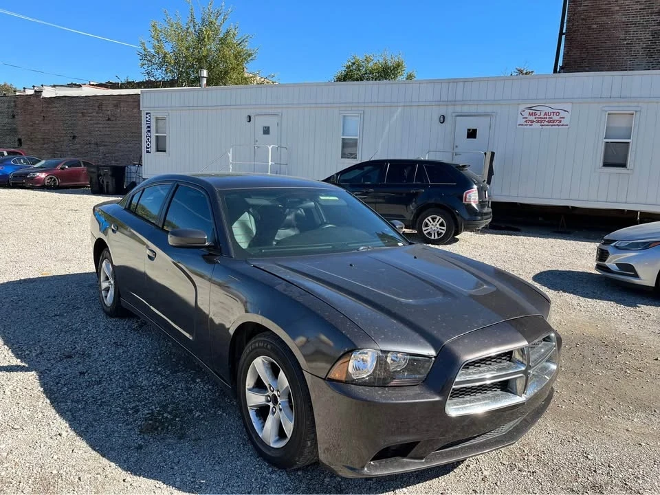 2014 Dodge Charger 7th Gen - Image 3 of 10