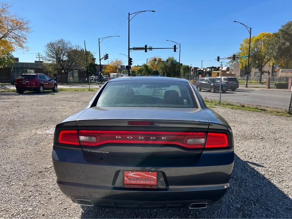 2014 Dodge Charger 7th Gen - Image 6 of 10