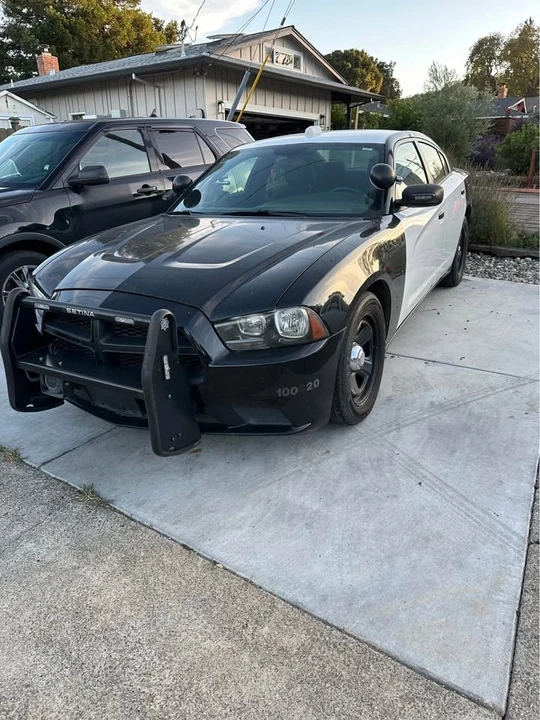 2014 Dodge Charger 7th Gen - Image 2 of 5