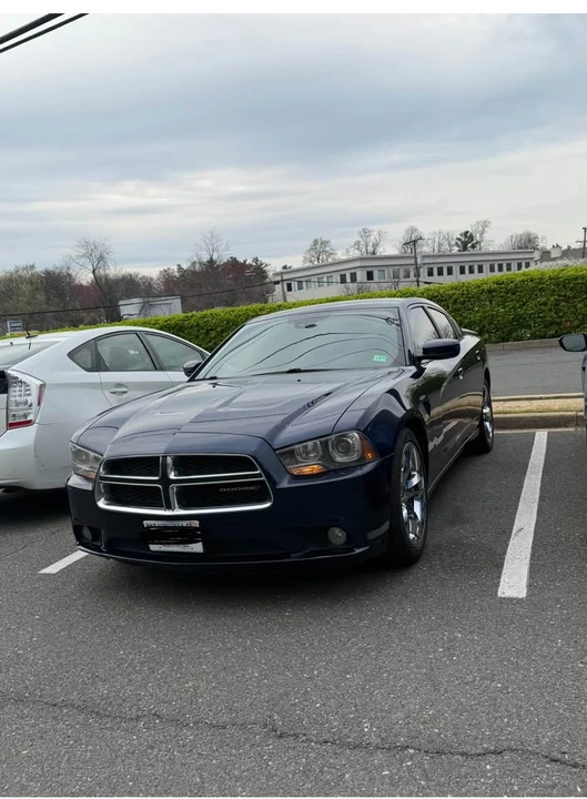 2014 Dodge Charger 6th Gen - Image 2 of 4