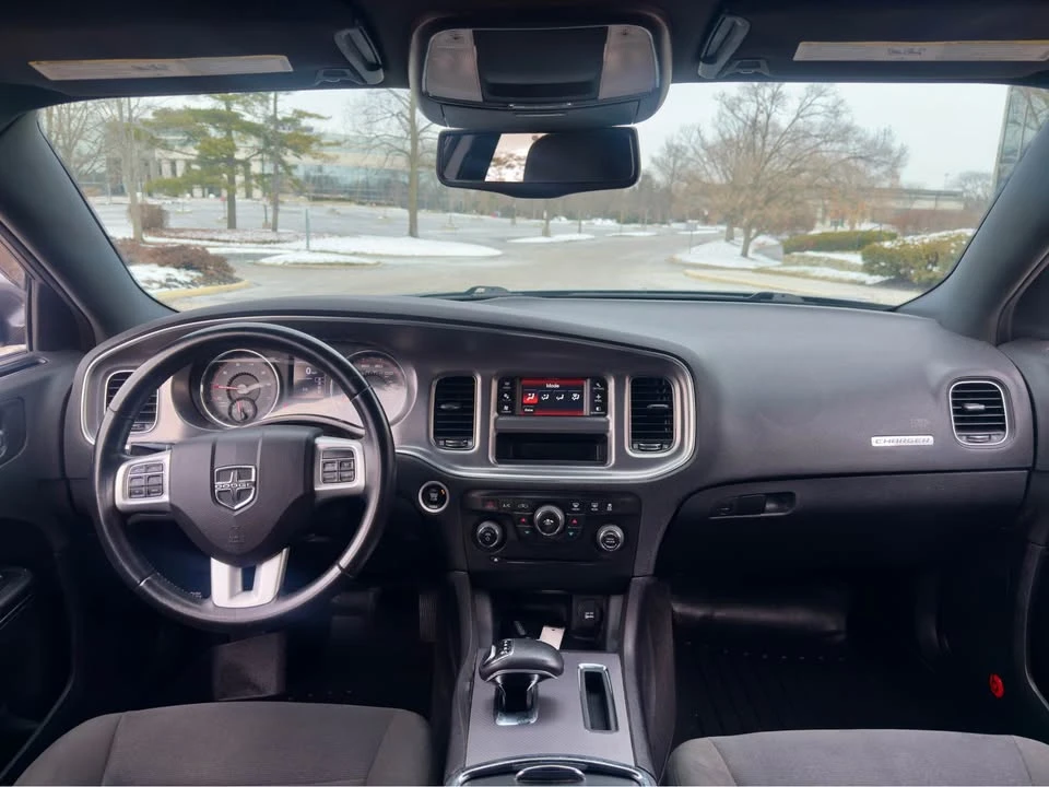 2014 Dodge Charger 7th Gen - Image 12 of 19